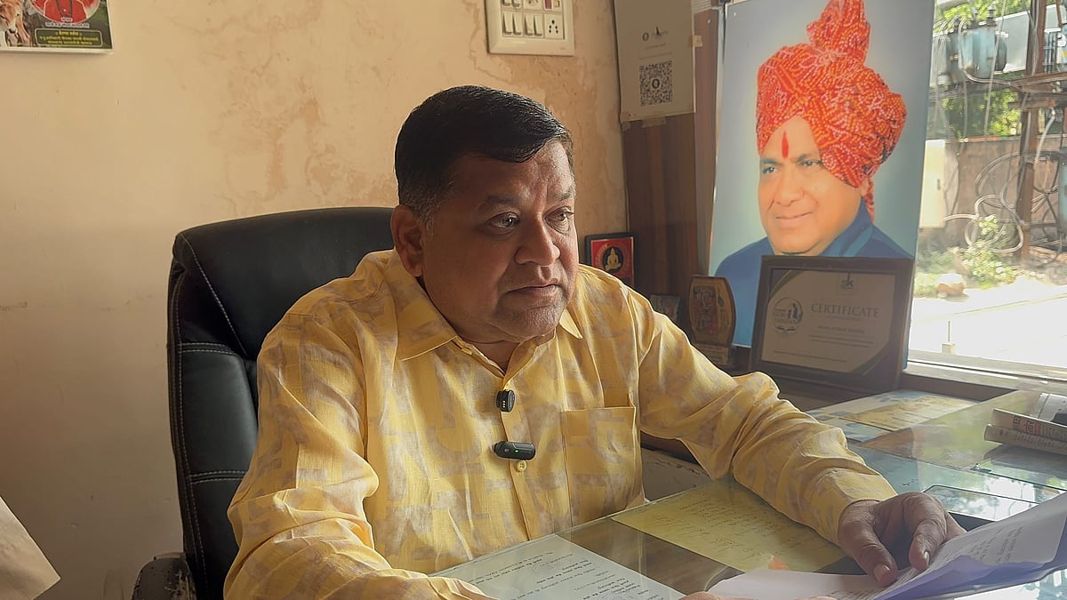 Liquor Row: Tribal Leader, Excise Officer Trade Charges Over Alleged Illegal Movement In Aalirajpur 