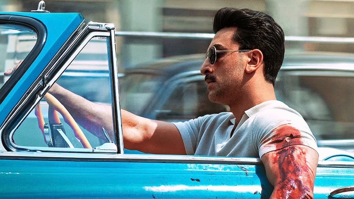 Ranbir Kapoor Drives Vintage Car With Bloodied Arm In First Poster Of Sanjay Leela Bhansali's Love & War; Netizens React