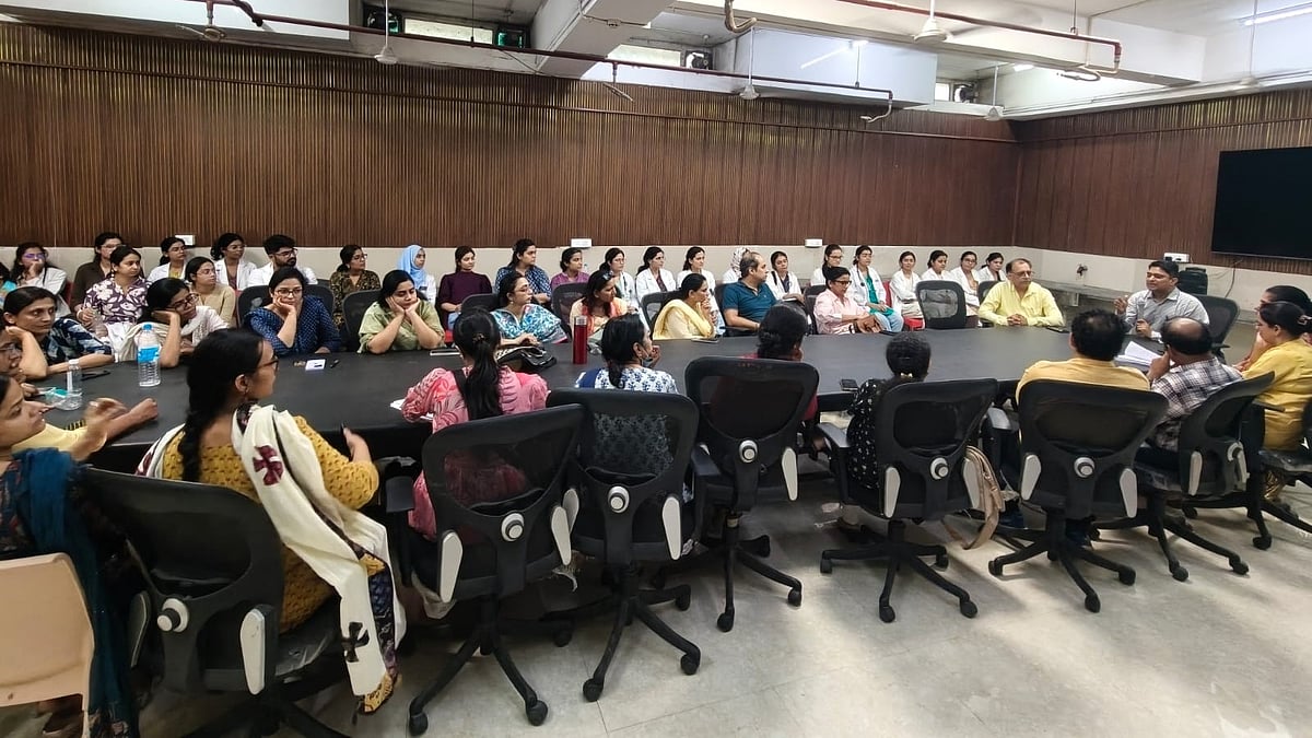 Indore’s MTH Dean Urges Doctors, PG Students To Prioritise Work-Life Balance, Stress Management