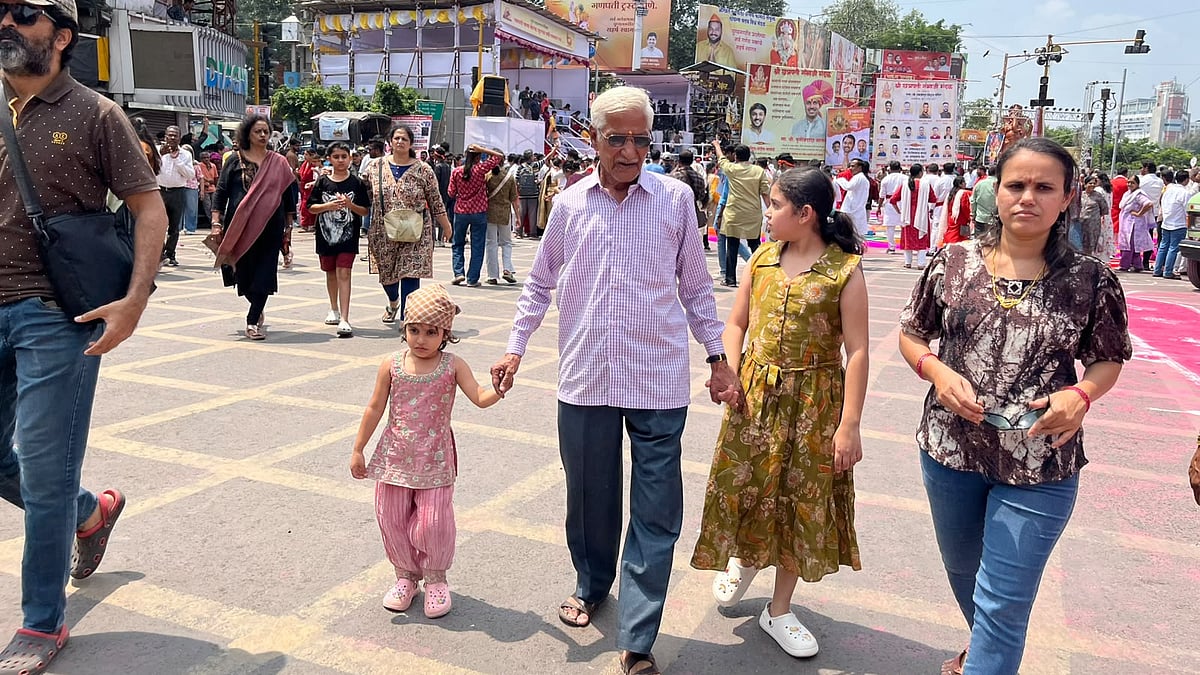 Ganpati Visarjan 2026: Pune’s Youngest Devotees Join Bappa’s Farewell With Questions, Colour & Joy