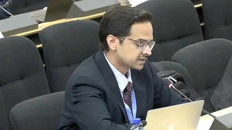 'Pakistan-Armed Terrorists Drove Out Kashmiri Pandits': India Hits Back At Pakistan At UNHRC | VIDEO 