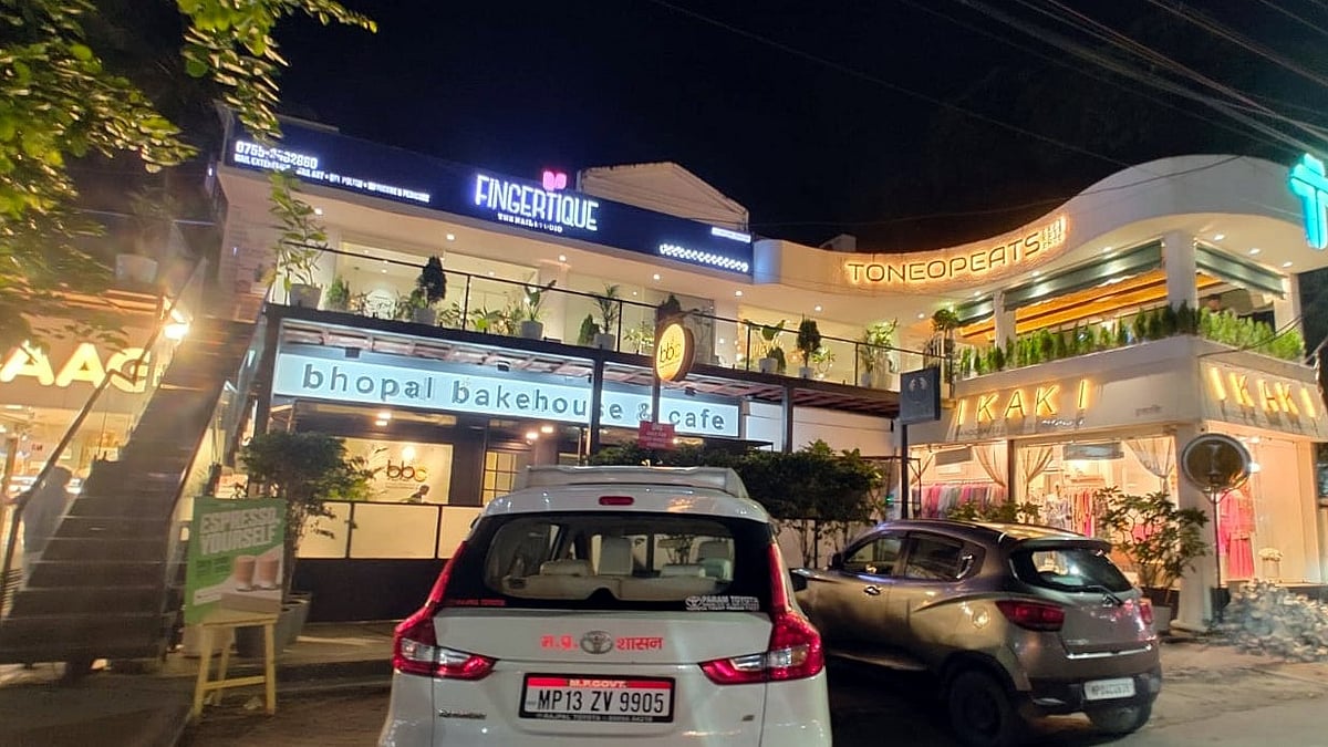 Supreme Court Tightens, Clarifies Rules On Commercial Use Of Residential Areas; Issues 3-Point Directions
