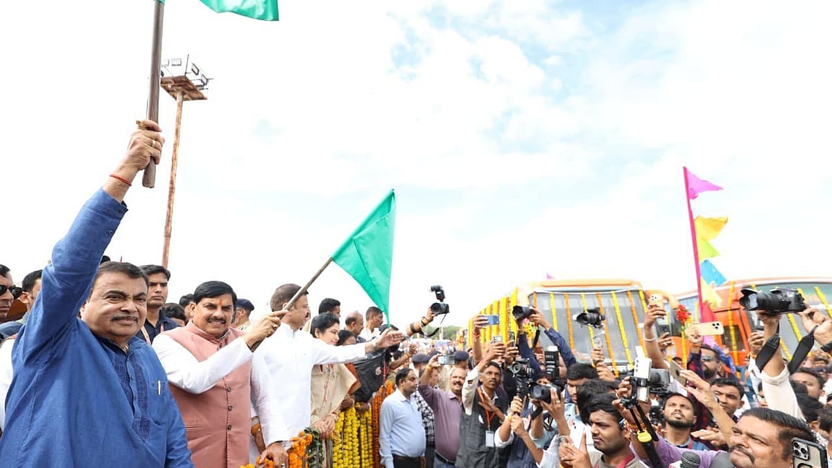 MP Bus Service Returns After 21 Years; Gadkari Warns Against Compromise On Quality, Safety