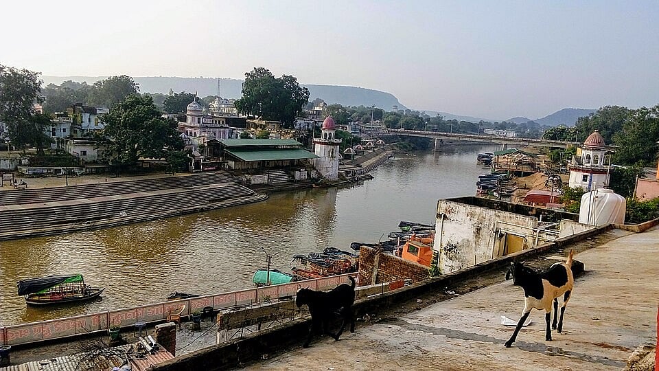 MP’s Chitrakoot On Alert As Mandakini Crosses Danger Mark After Heavy Rain