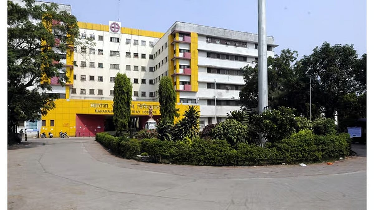 Indore MGM College, MY Hospital Workers Protest Over Two Months Of Unpaid Wages