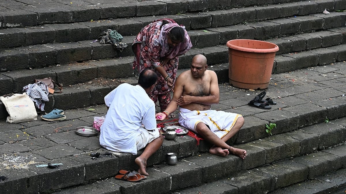 Pitru Paksha 2026: Dos And Don'ts To Follow While Honouring Your Ancestors