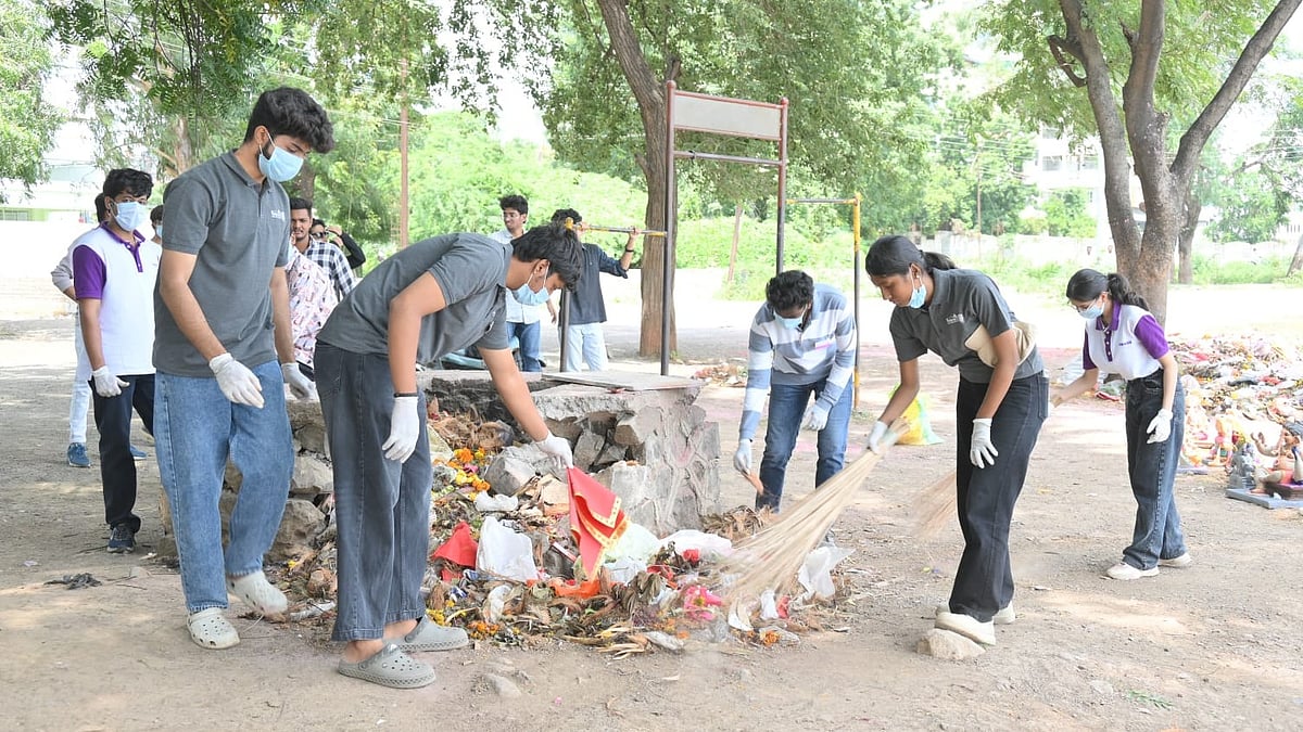 Jalgaon: 1,500 Volunteers Join Post-Visarjan Cleanup, Collect 95 Tonnes Of Nirmalya
