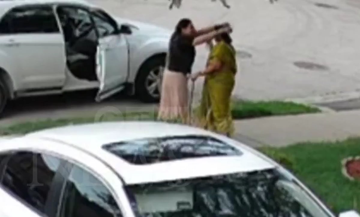'She Was Shivering': Elderly Indian Woman Robbed Of  ₹1,916,350 Gold Jewellery During Evening Walk In Canada - Watch Viral Footage