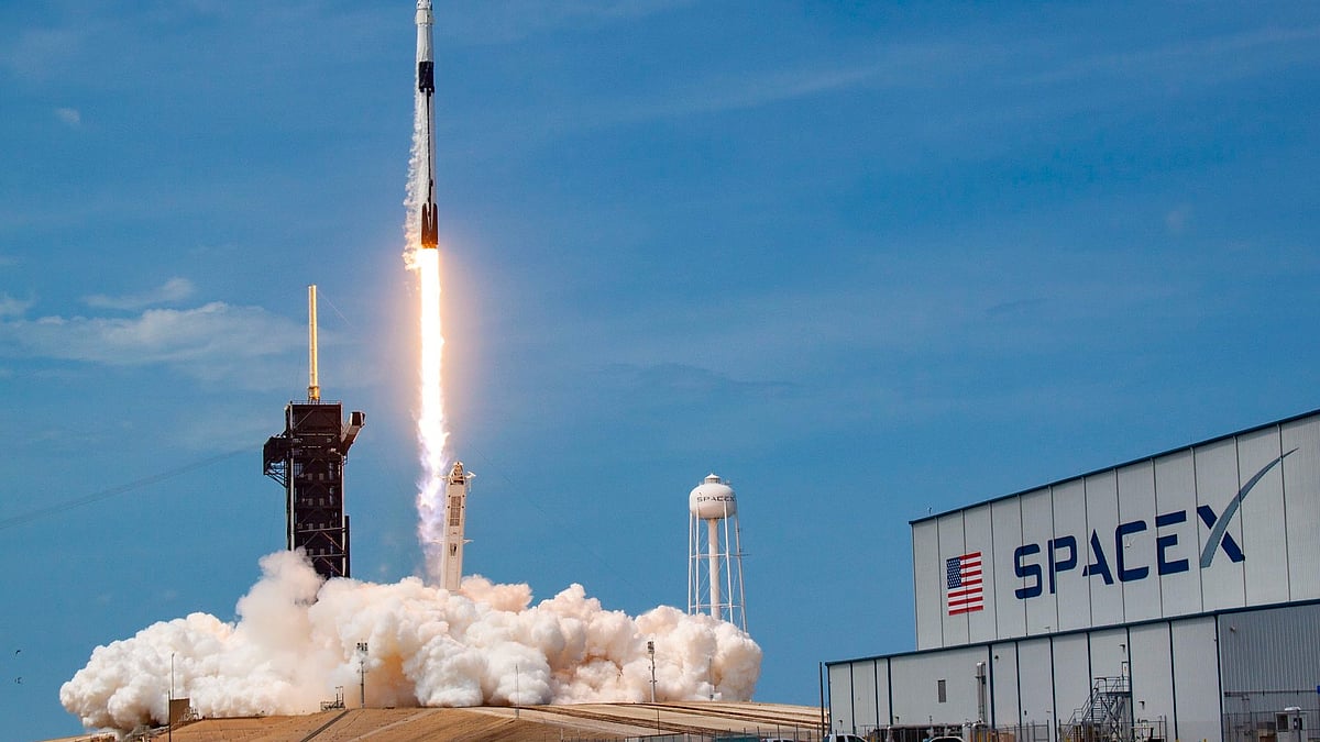 SpaceX To Attempt Starship's First Orbital Flight Today, Deploying 26 Starlink V3 Satellites