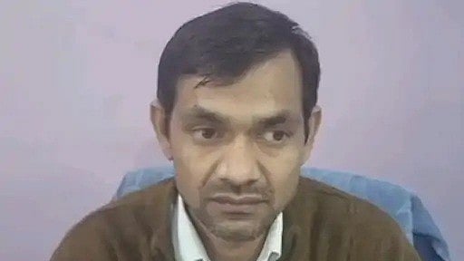 MP’s Khargone Patwari Caught Taking ₹20,000 Bribe For Land Mutation, Tehsildar’s Role Under Probe