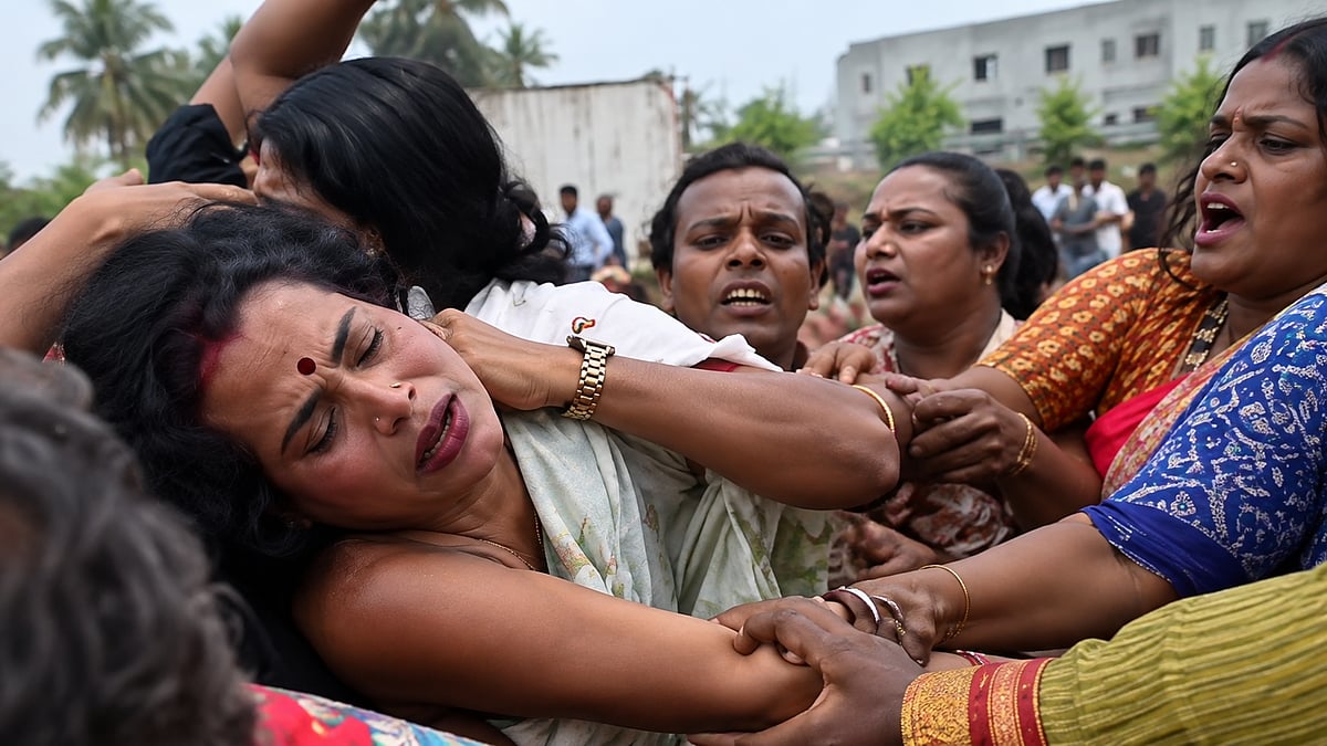 Satara: Two Transgender Persons Stripped, Assaulted Over Worship Of Varaha Deity; Case Registered |WATCH VIDEO