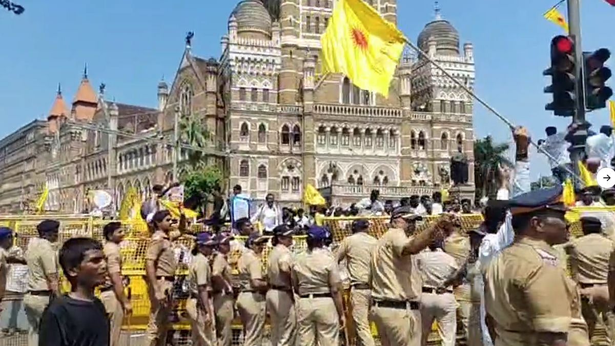 Mumbai: Traffic, Chaos Near CSMT Station As Matang Community Stage Demonstrations Demanding Reservation 