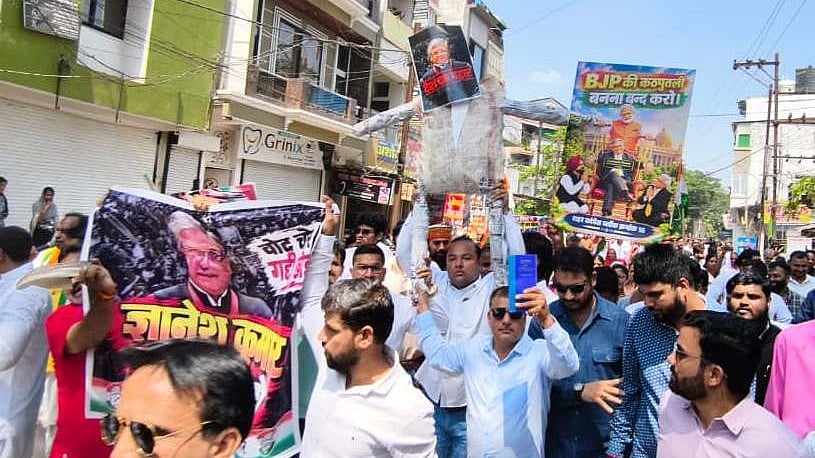 Congress Protests In Indore, Seeks CEC Gyanesh Kumar’s Resignation Over SIR