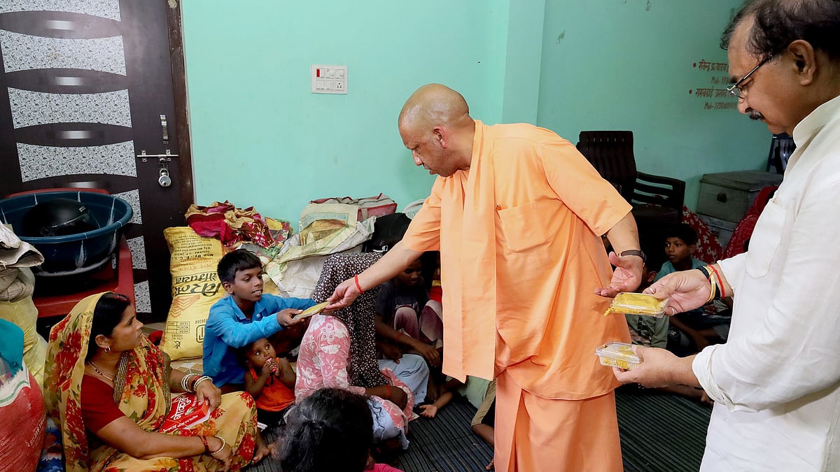 UP Floods: Gandak River Crosses Danger Level In Kushinagar, 32 Villages Affected As Relief Operations Intensify
