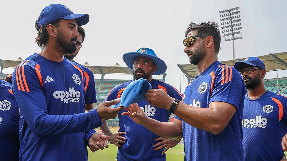 IND Vs WI 2nd ODI: Auqib Nabi Becomes Only Third J&K Player To Make India Debut