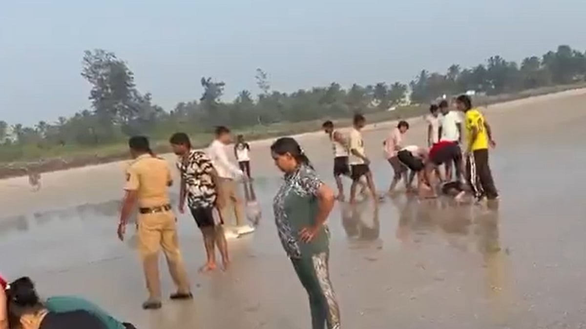 Raigad Tragedy 8 Students From Alandi Coaching Institute Drown During Trip To Diveagar Beach
