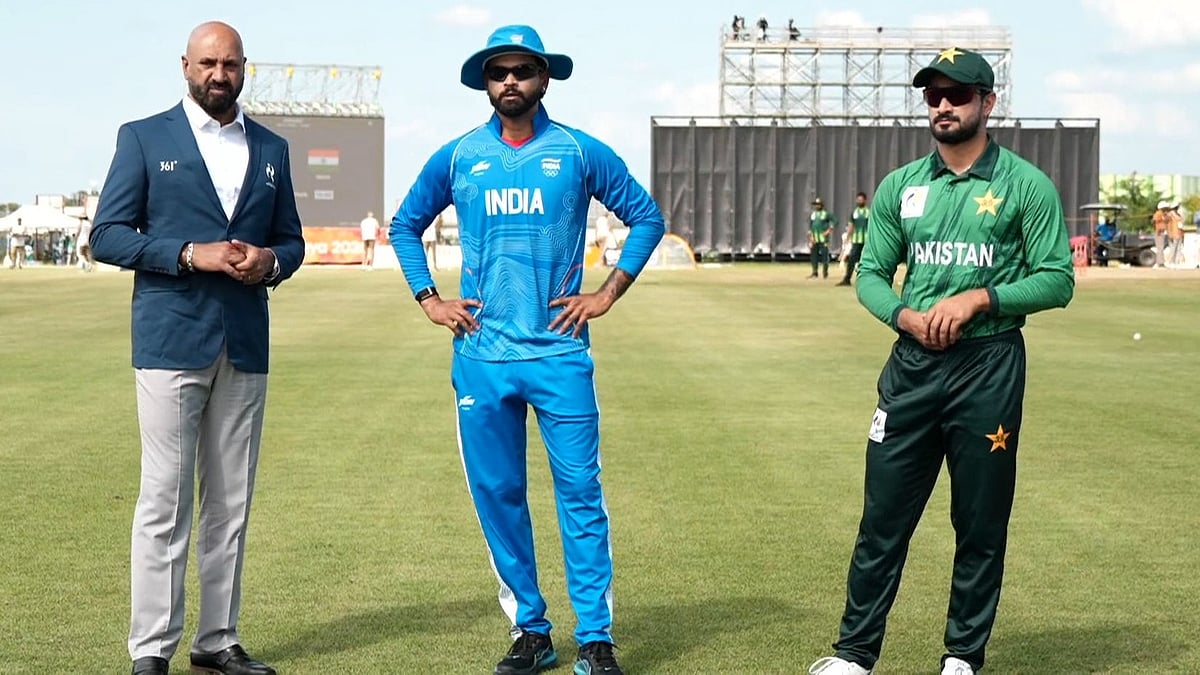 IND Vs PAK, Asian Games Final: Shreyas Iyer Avoids Handshake With Pakistan Captain Sahibzada Farhan During Toss Time