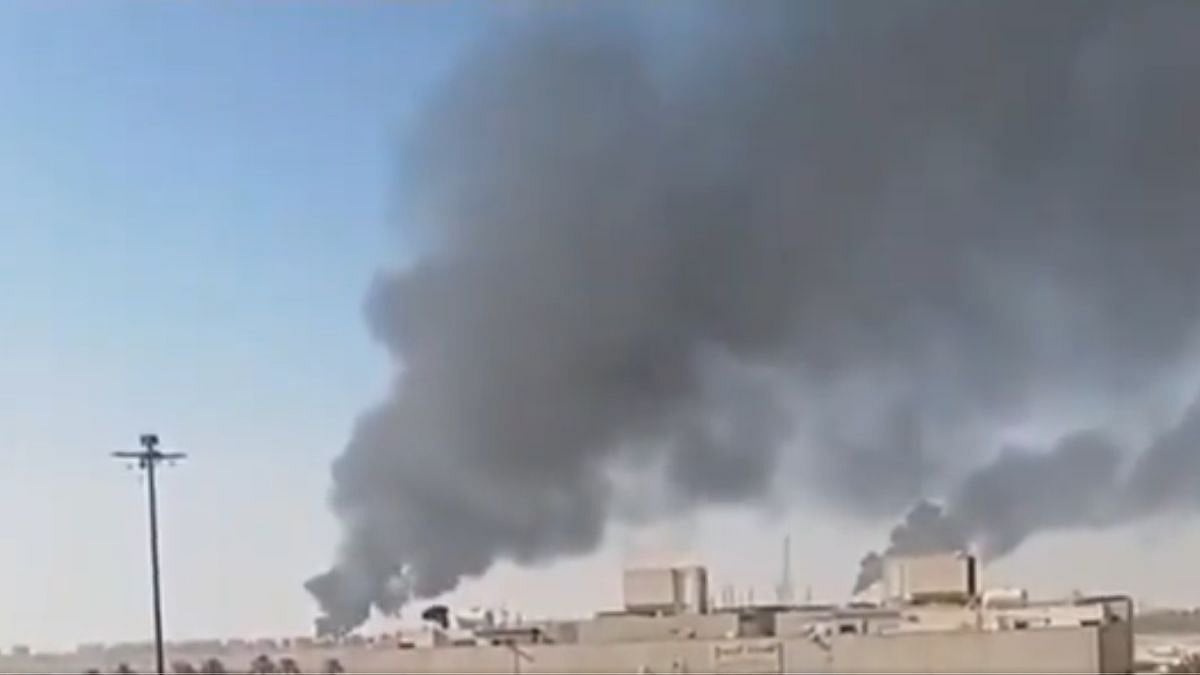 Fire Breaks Out At Aramco Oil Facility In Riyadh, Thick Black Smoke Fills Sky | Video