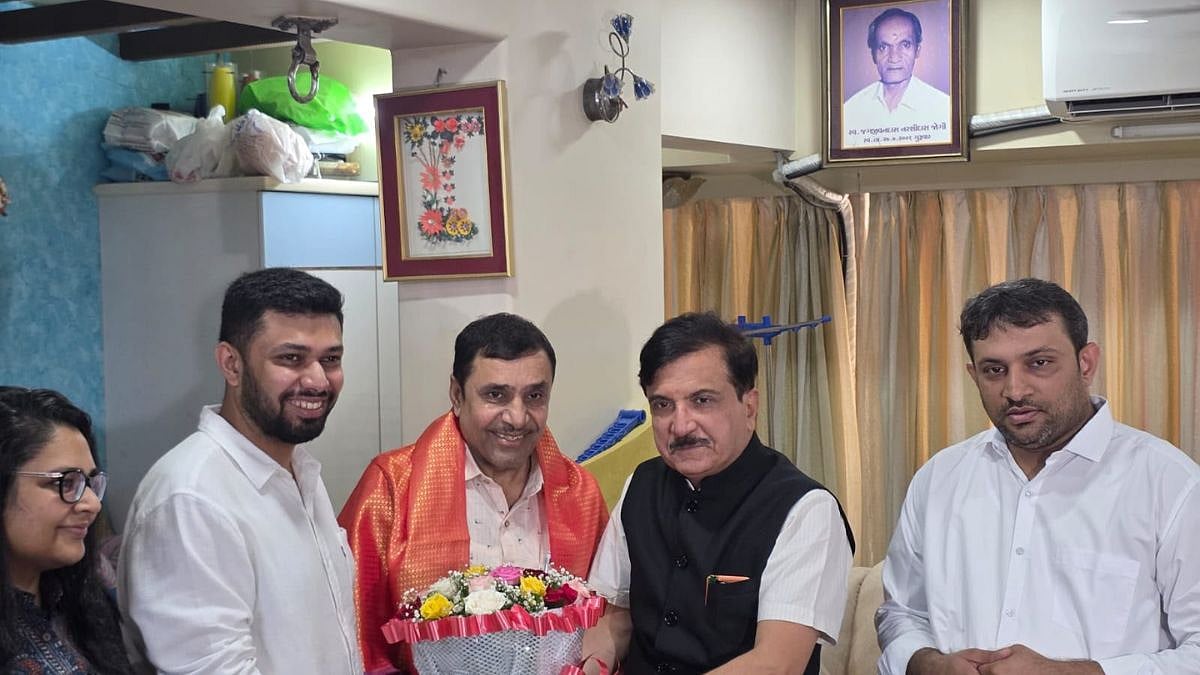 ‘Brought Pride To India’: BJP MLA Atul Bhatkhalkar Meets Captain Smit Machchhar's Father-In-Law In Mumbai After Flydubai Incident | VIDEO