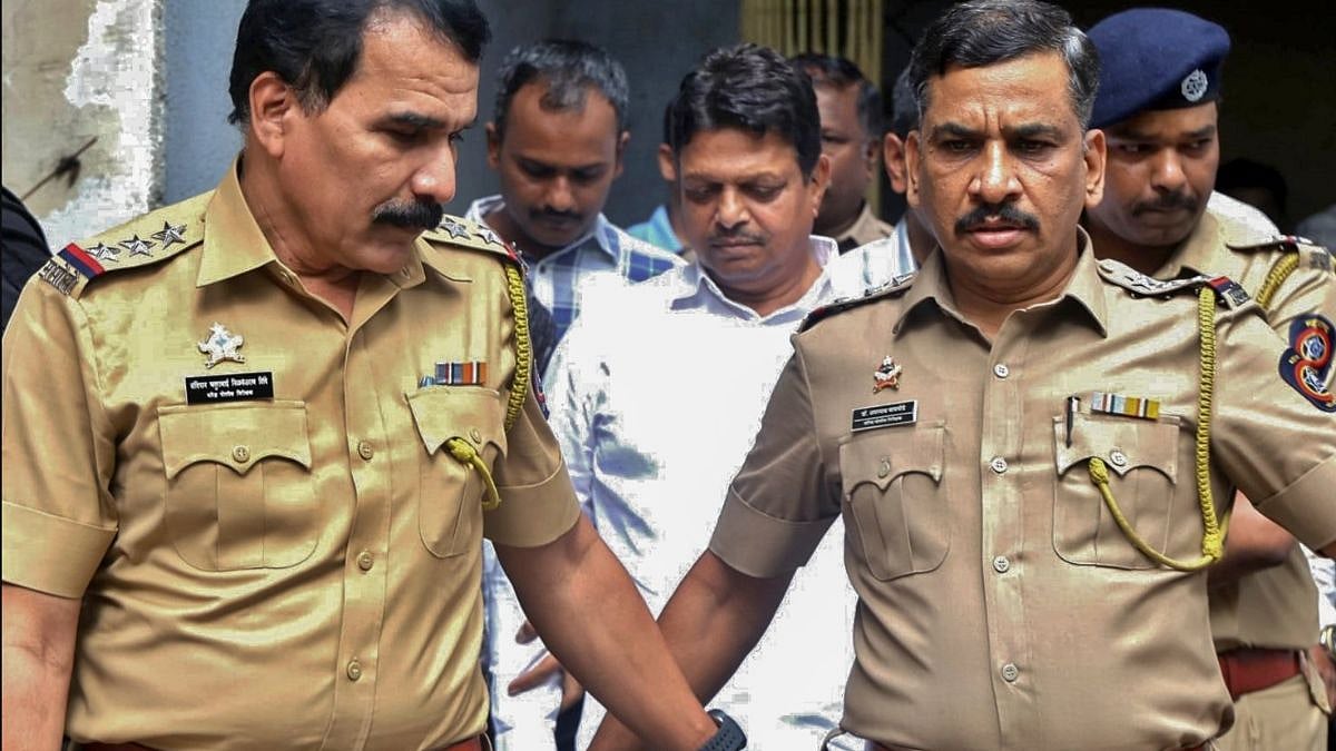 Thane Doctor Assault Case: Shiv Sena Corporator Ramesh Mhatre, 3 Associates Surrender After SC Cancels Bail, Remanded To Adharwadi Jail