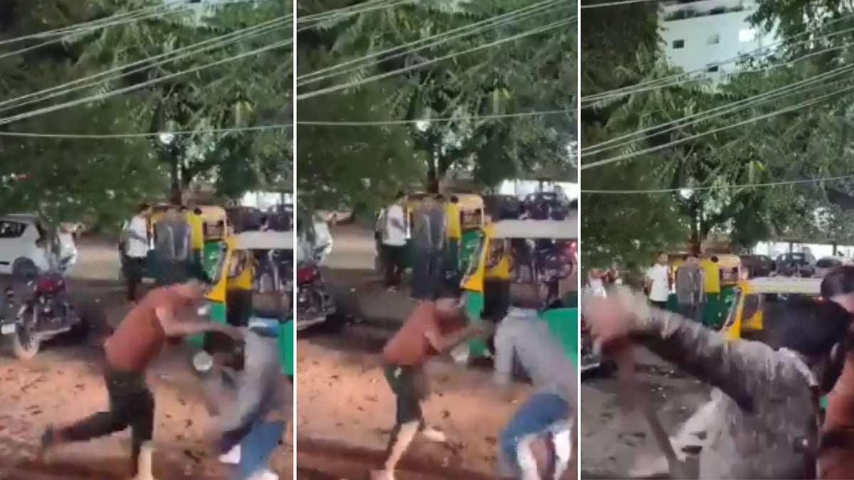 Bhopal Knife Attack Viral Video: Auto Driver Attacks Rapido Driver With Knife After Dispute Over Tea Stall Seat Near Bansal Hospital