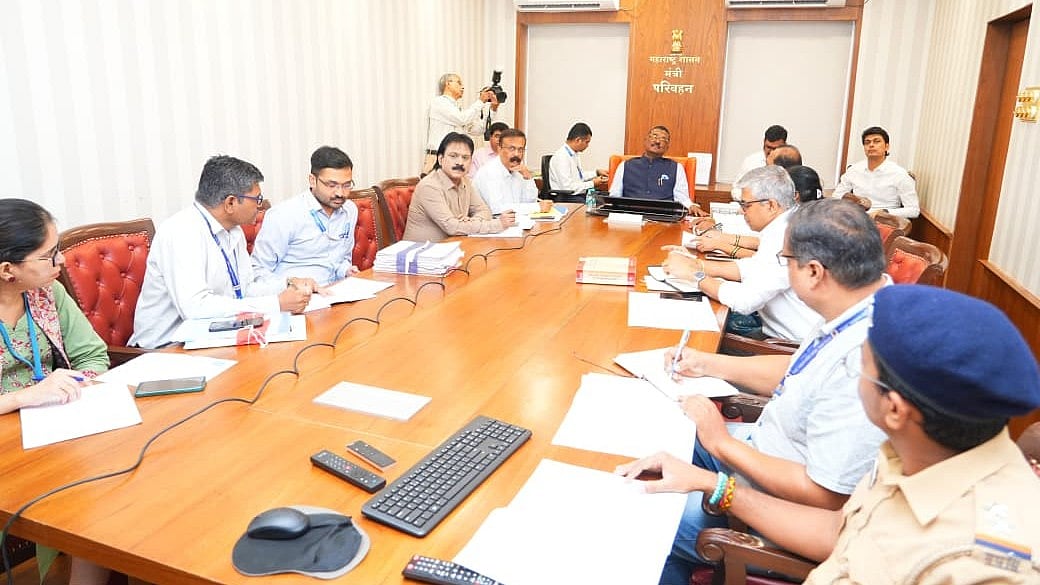 Maharashtra Minister Pratap Sarnaik Urges Auto, Taxi & App Cab Drivers To Learn Marathi Before August 18, 2027