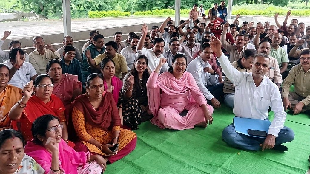 ‘Strengthen, Don’t Split RGPV,' Staff Launch Protest Against Three-University Proposal In Bhopal