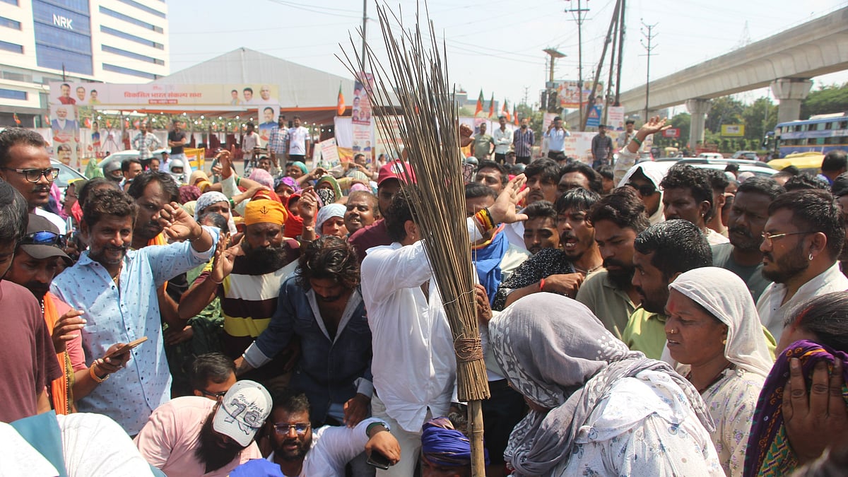 Garbage Piles Up In Indore As Sanitation Strike Enters Day 3, BJP-Congress Trade Charges