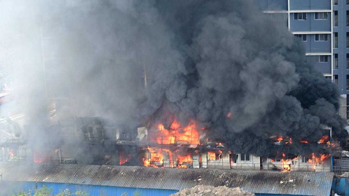 Mumbai Fire At BMC Labour Camp In Mulund East Triggers Cylinder Explosions, 300 Workers Escape...