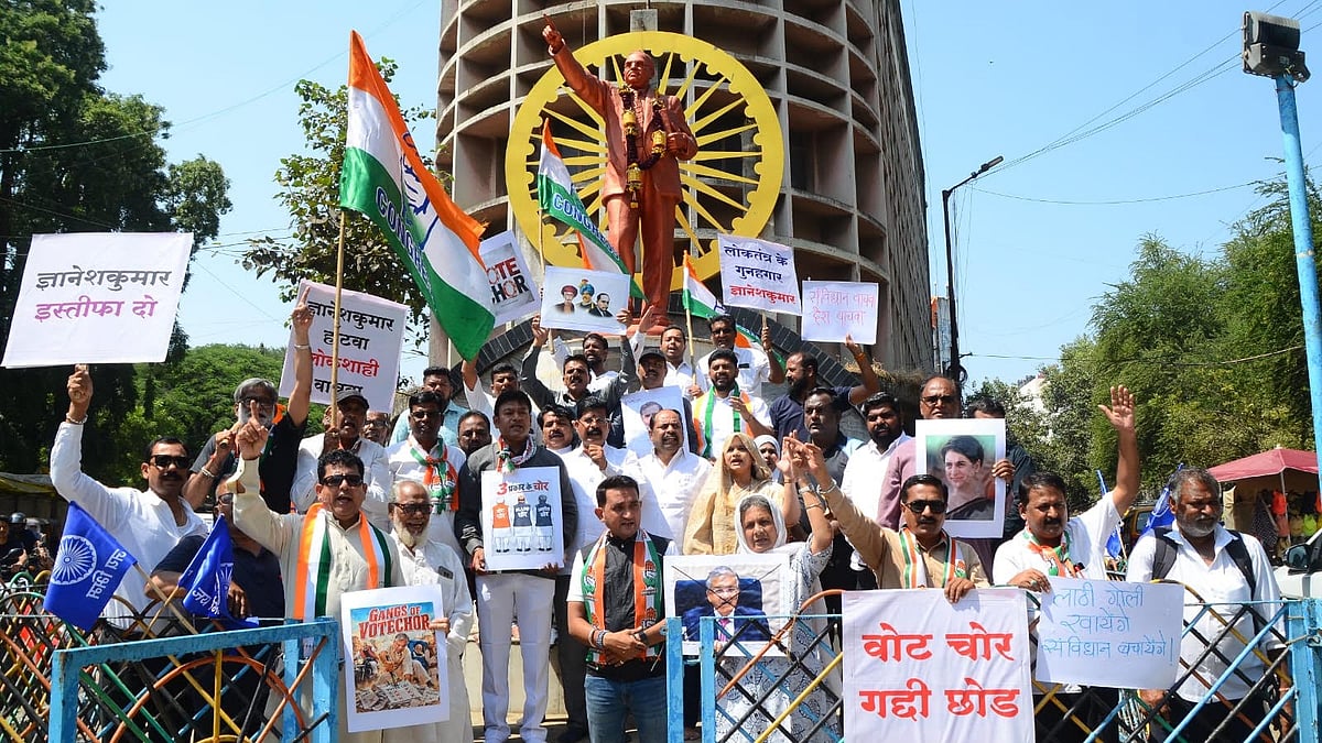 Nashik: City Congress Observes ‘Black Day’ Over Rahul Gandhi, INDIA Bloc MPs’ Detention