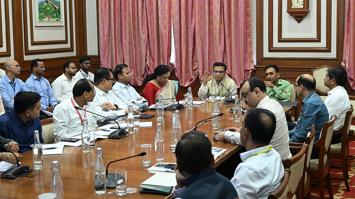 Central Team Begins 4-Day Maharashtra Drought Assessment, To Inspect Crop Losses, Water Scarcity & Fodder Shortages