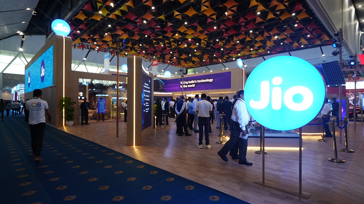 IMC 2026: Reliance Jio Showcases 1,600-Satellites In Space Plan For India, Likely To Rival Starlink