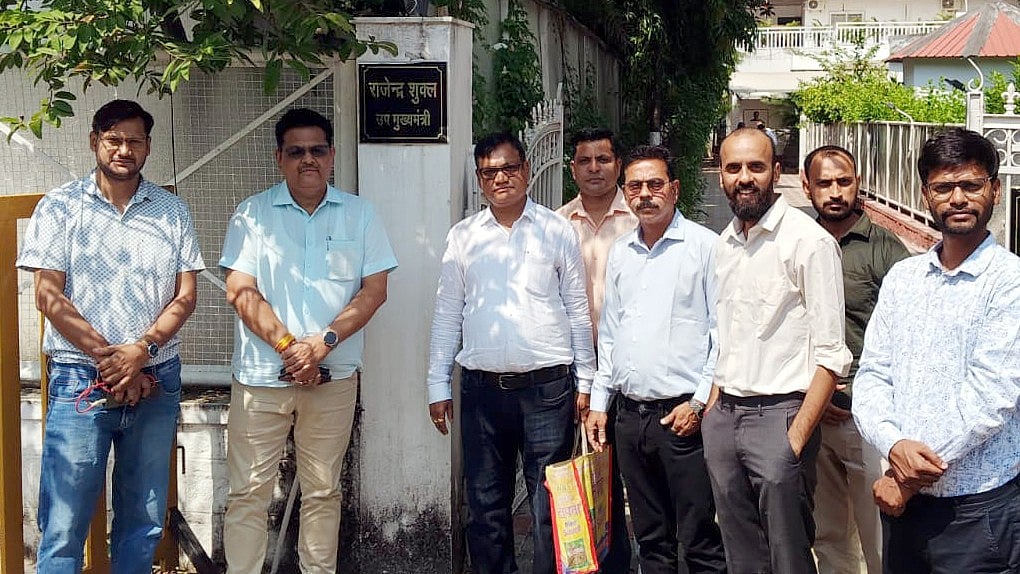 MP Patwari Protest Intensifies, Association Claims 50-Plus Terminations, 400 Suspensions And Notices To Thousands Over SVAMITVA Row