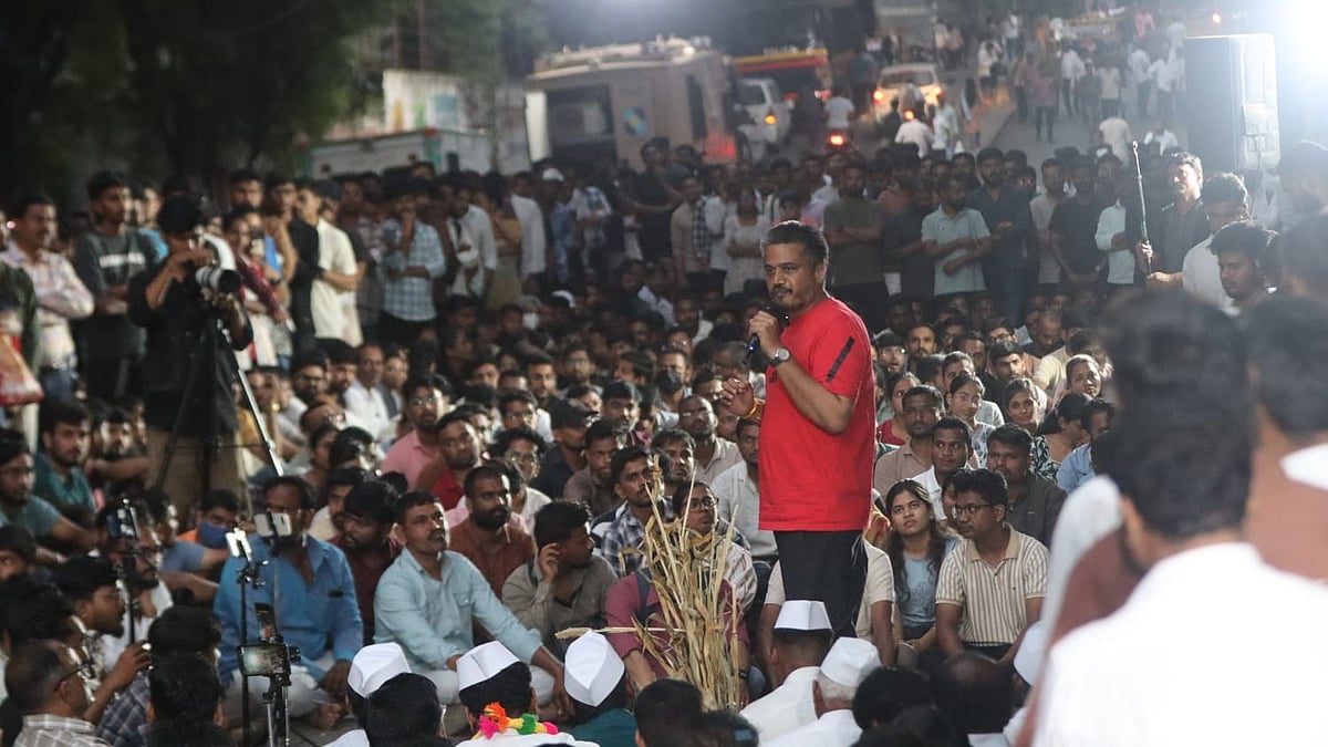 'Won't Vacate Protest Site': Rohit Pawar Backs MPSC Students, Alleges False FIR To Suppress Agitation