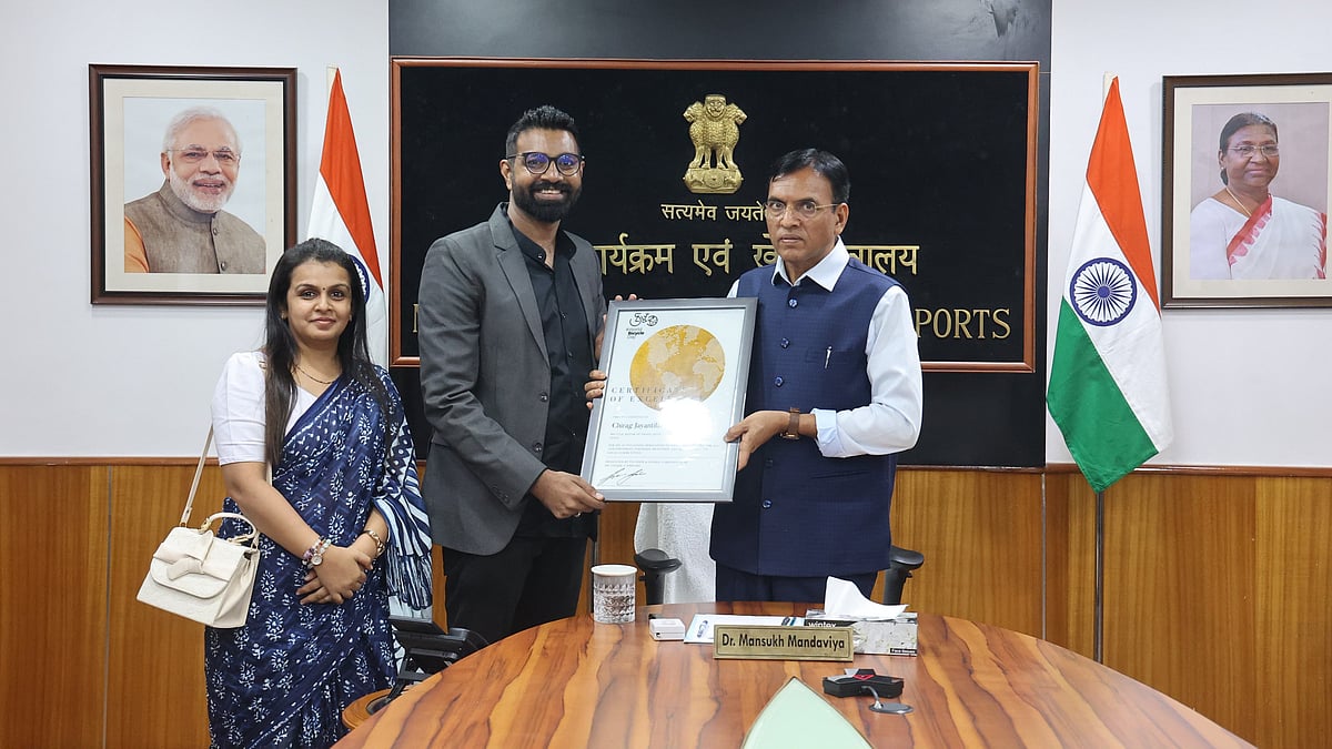 Thane Bicycle Mayor Chirag Shah Felicitated By Union Minister Mansukh Mandaviya After Winning International Cycling Honour