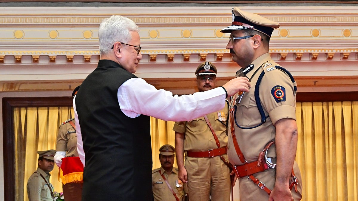Mumbai Governor Jishnu Dev Varma Honours 103 Police Officers & Personnel With Medals At Lok Bhavan Ceremony