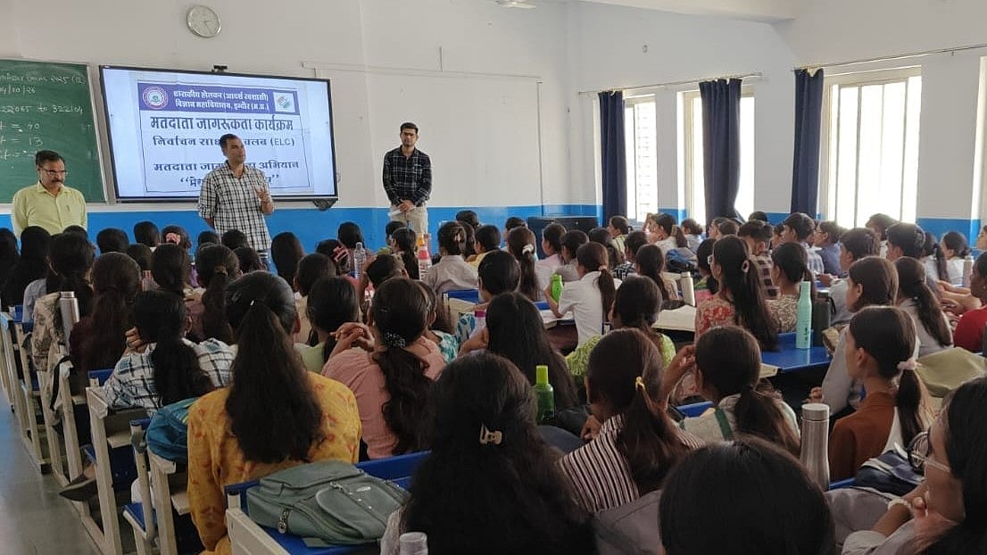 Indore Colleges Turn Into Voter Registration Hubs As Gen Z Students Apply For First Voter IDs