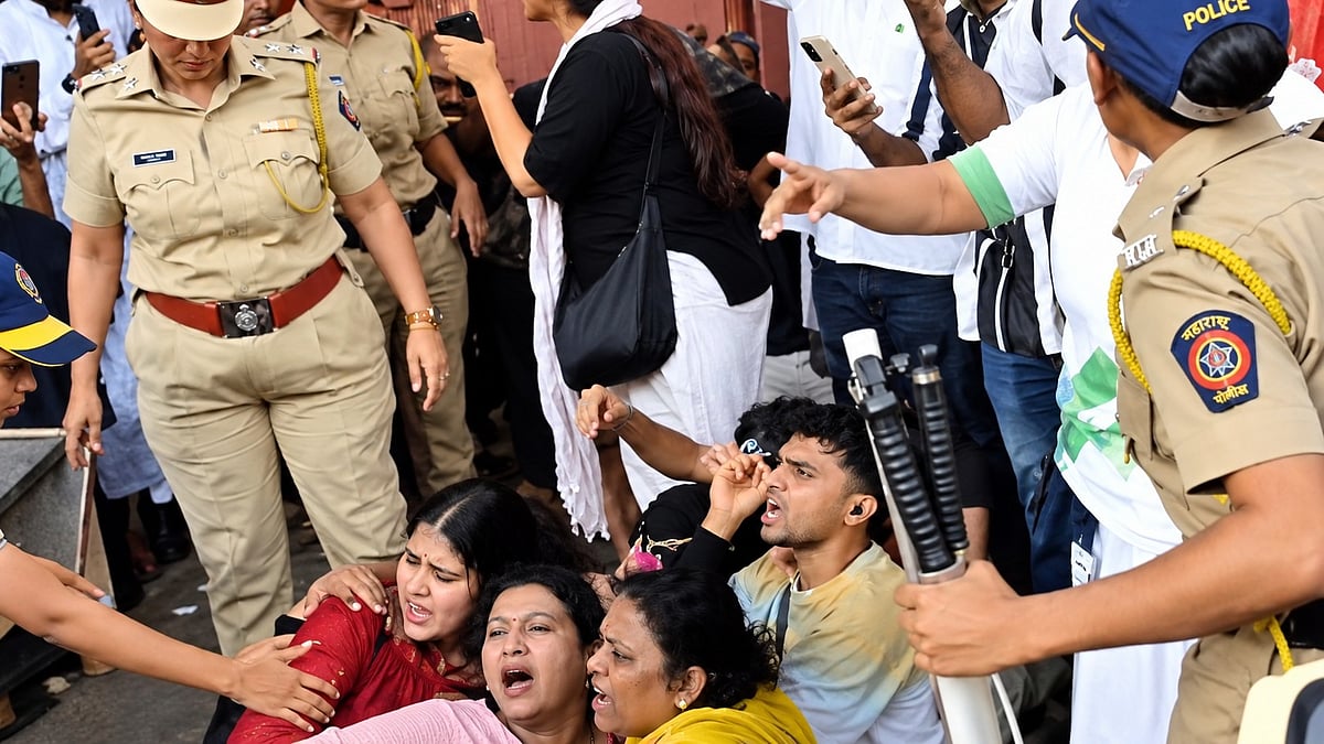 Mumbai Police File FIR, Detain Over 400 At CJP Protest Demanding CEC Gyanesh Kumar's Resignation