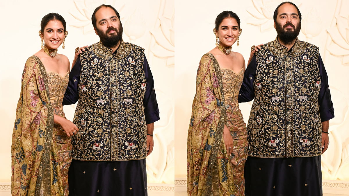 Radhika Merchant Ditches Traditional Blouse For Strapless Corset At Ambani's Mumbai Celebration: See What Others Wore
