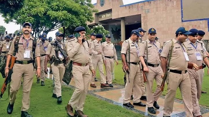 Madhya Pradesh Police Constable Recruitment 2026 Sees Sharp Drop In Applications, 2.25 Lakh Fewer Aspirants Apply For 7,500 Posts