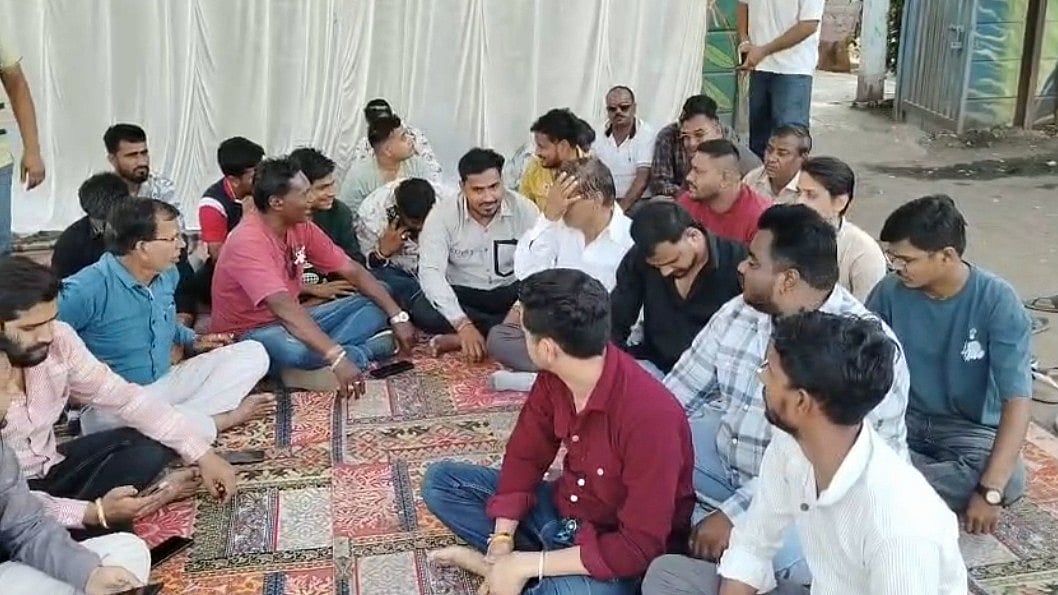 Diwali 2026 Firecracker Market Row In MP's Neemuch As Traders Protest Against PG College Ground Location, Raise Safety Concerns