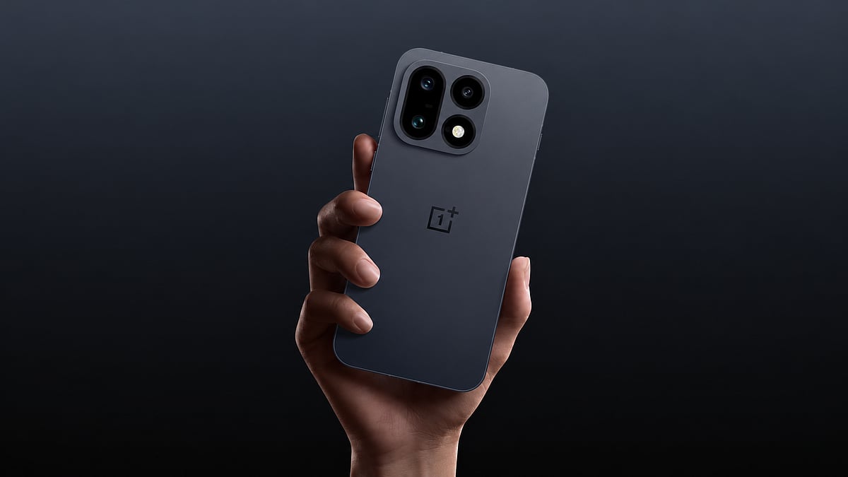 OnePlus 16 With 9,000mAh Battery, 200-Megapixel Camera Launched: Price, Specifications