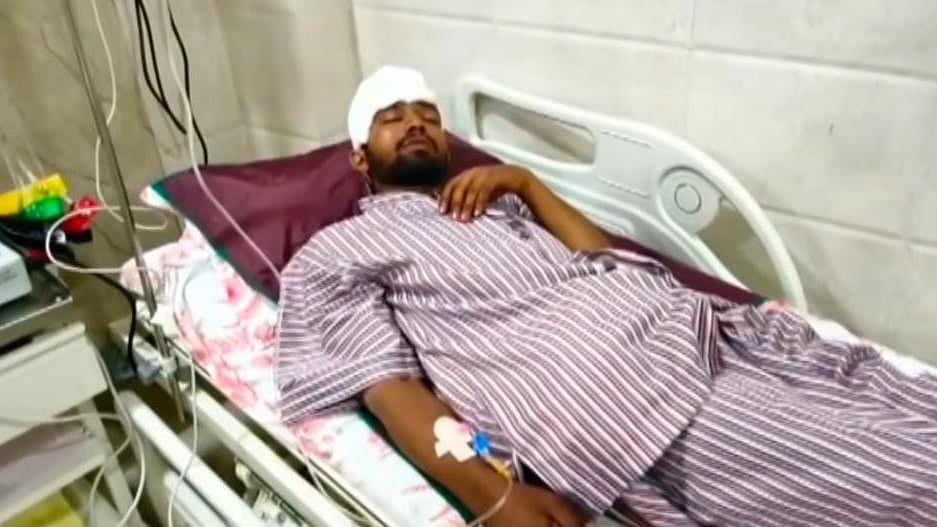 Metro Construction Lapse? Iron Rod Strikes Biker’s Head In Kalyan, Leaves Youth Critical