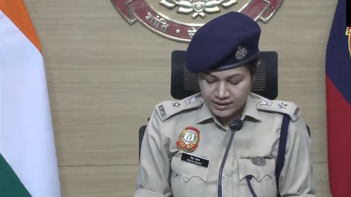 Delhi Police Warns Against Unauthorised Gatherings Ahead Of CJP's Tiranga Protest At Connaught Place - VIDEO