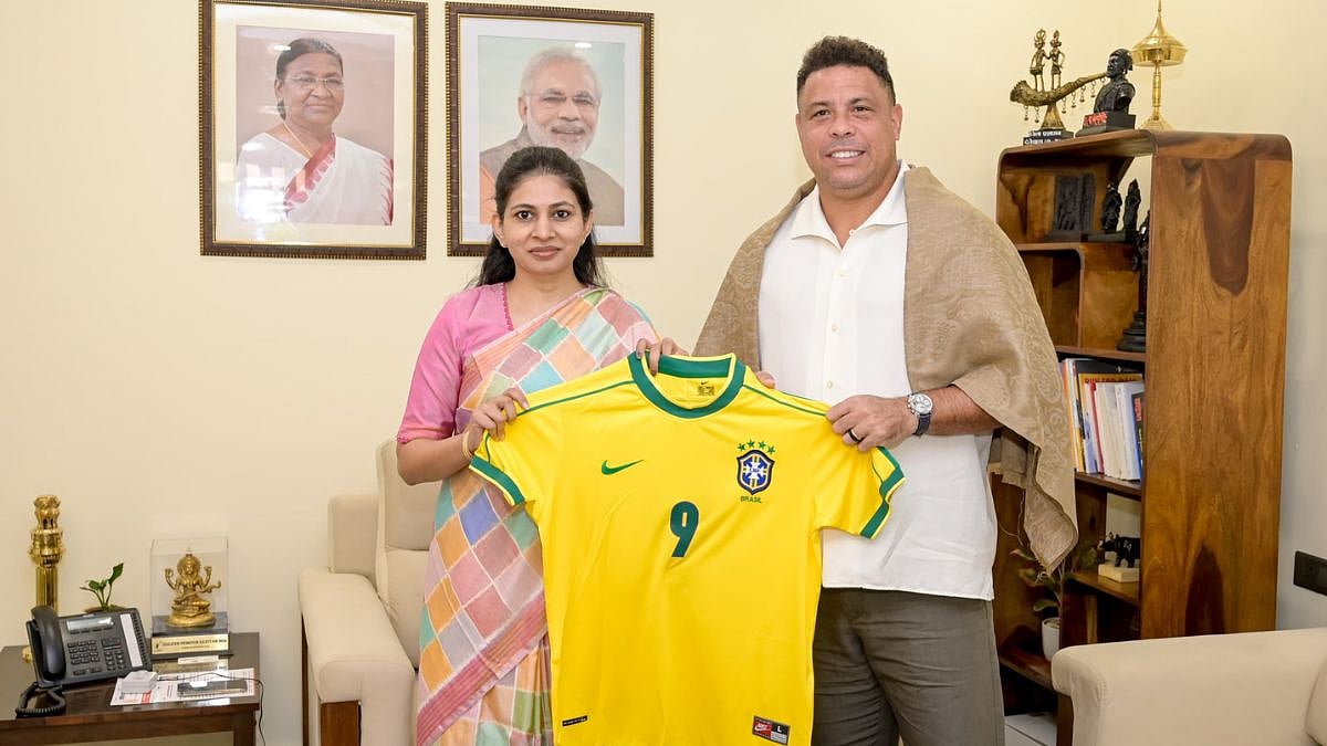 'Dream Big & Compete At The Highest Level': Union Minister Raksha Khadse Meets Brazilian Football Legend Ronaldo Nazário, Urges Need For Stronger Sporting Ecosystem In India