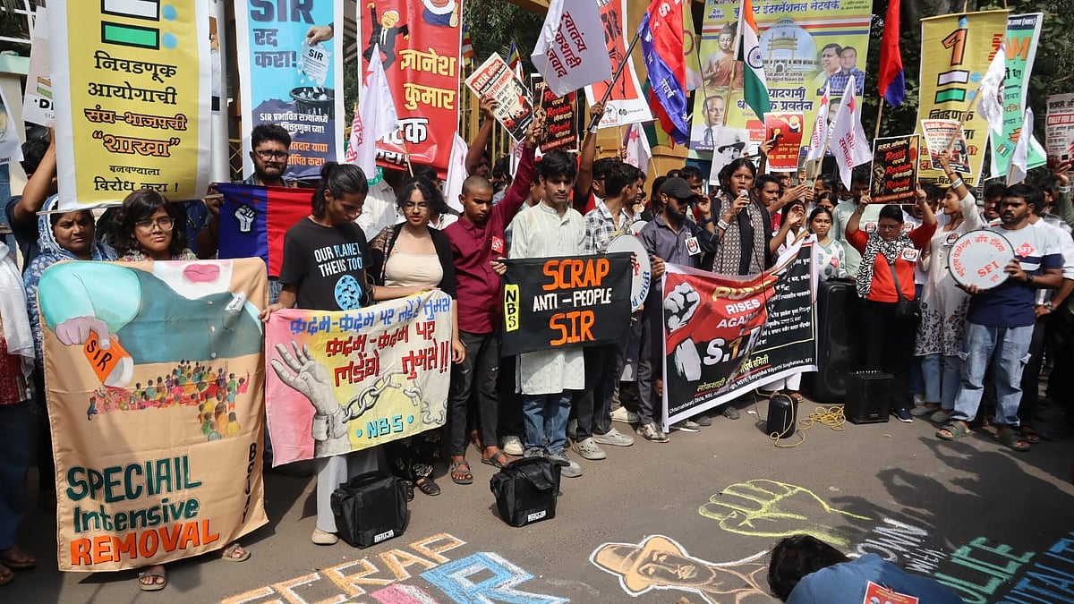 Pune Witnesses First Protest Against CEC With 'Verbal Police Permission'