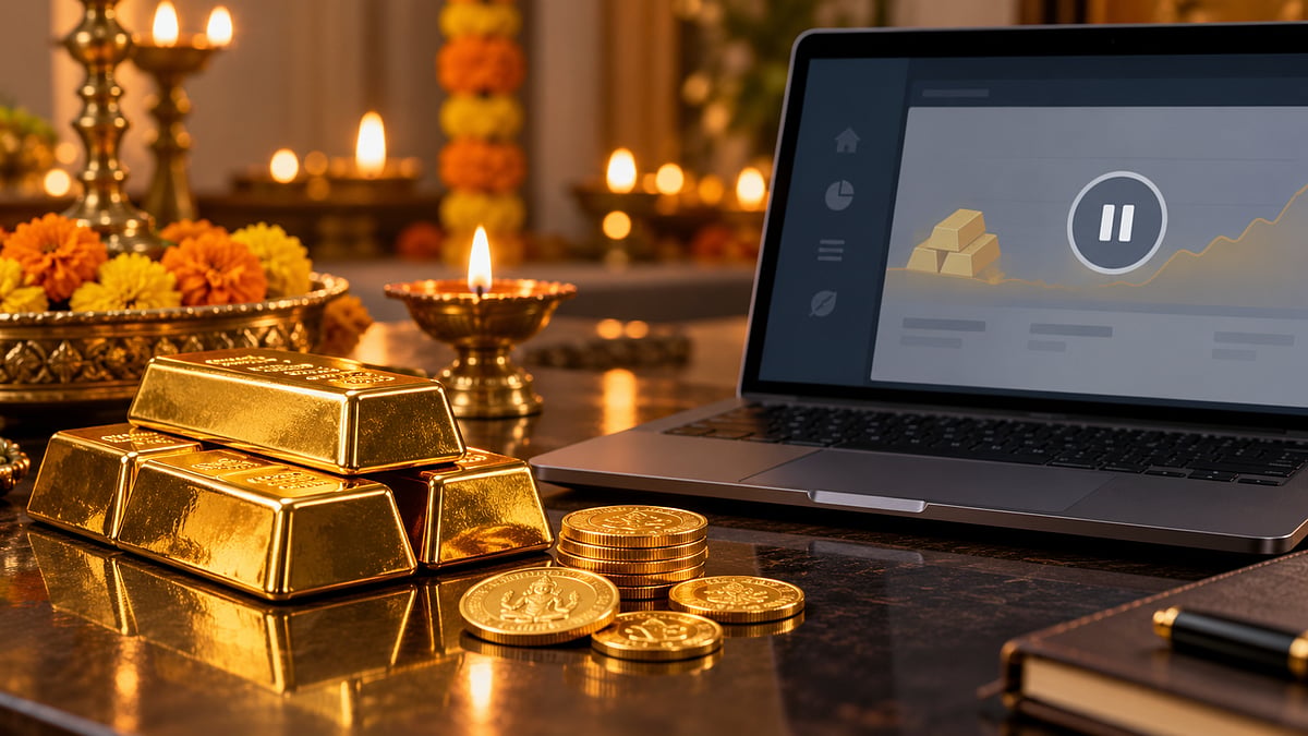 Gold FoF Inflows Paused Before Diwali, Existing SIPs And Withdrawals Continue
