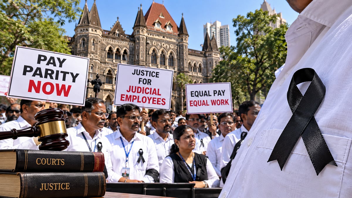 Maharashtra Judicial Employees Threaten November 5 Court Boycott Over Pay Parity, Stage Black Ribbon Protest In Mumbai