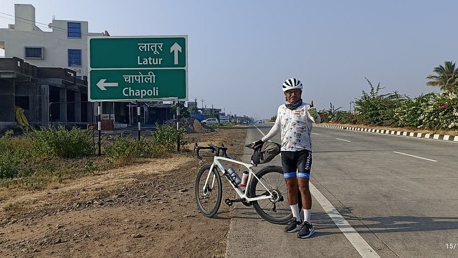 696-Km Cycle Ride By Nanded Professor To Spread Wildlife Conservation Message