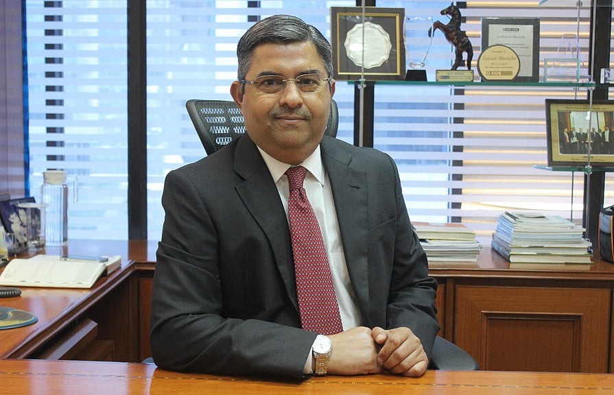 HDFC Bank Deputy MD Kaizad Bharucha May Seek Early Retirement As Anup Bagchi Prepares To Take Charge As CEO